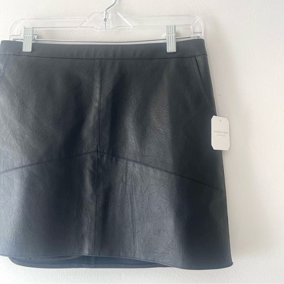 NWT Altar’d State Hazel Vegan Leather Skirt Black - Picture 3 of 6